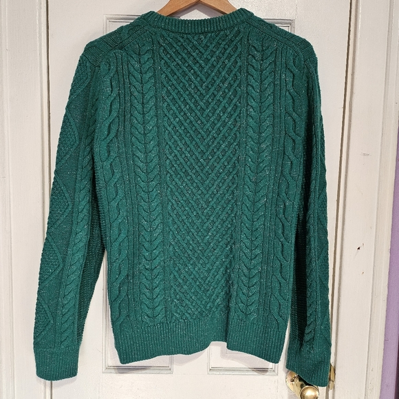 Banana Republic Womens Cable Knit Sweater Size Small - Picture 3 of 4